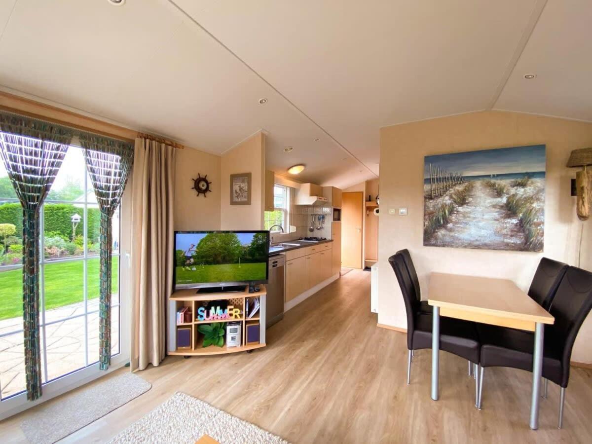 Rustig gelegen chalet met het strand op loopafstand - Paarlhof 51 Villa Groede Buitenkant foto